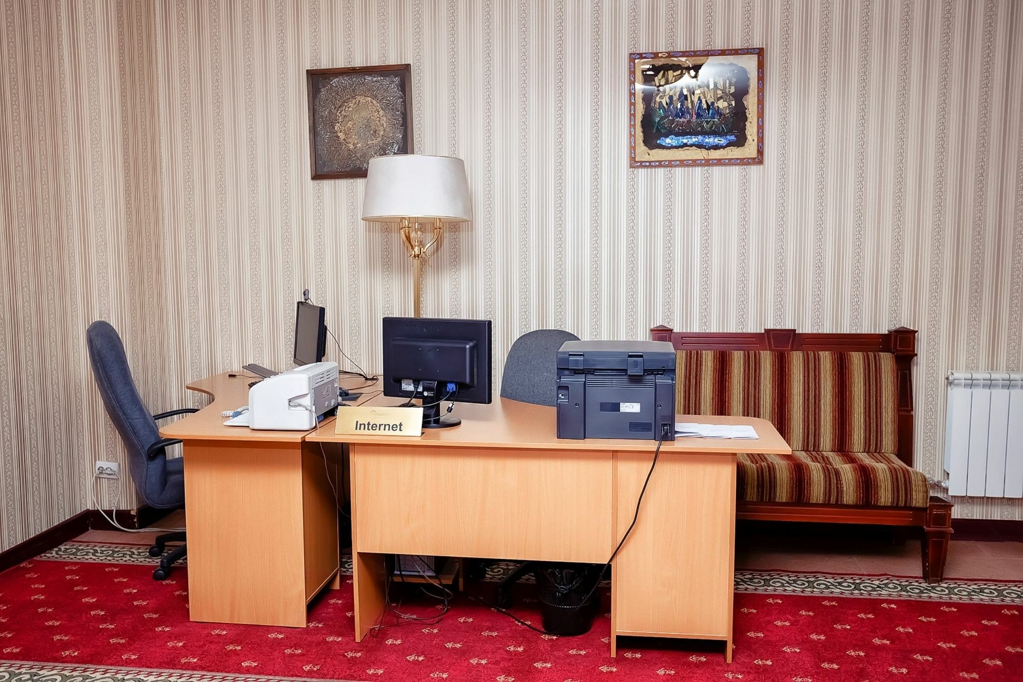 City Hotel Tien Shan Koktobe Екстериор снимка